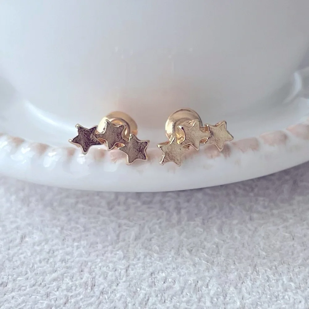 NEW Grouped gold star stud earrings